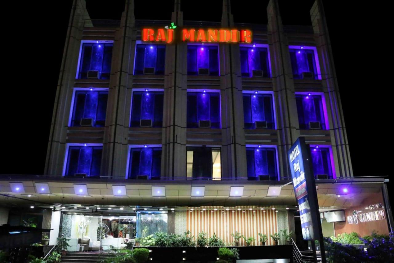 הרידוואר Hotel Raj Mandir מראה חיצוני תמונה