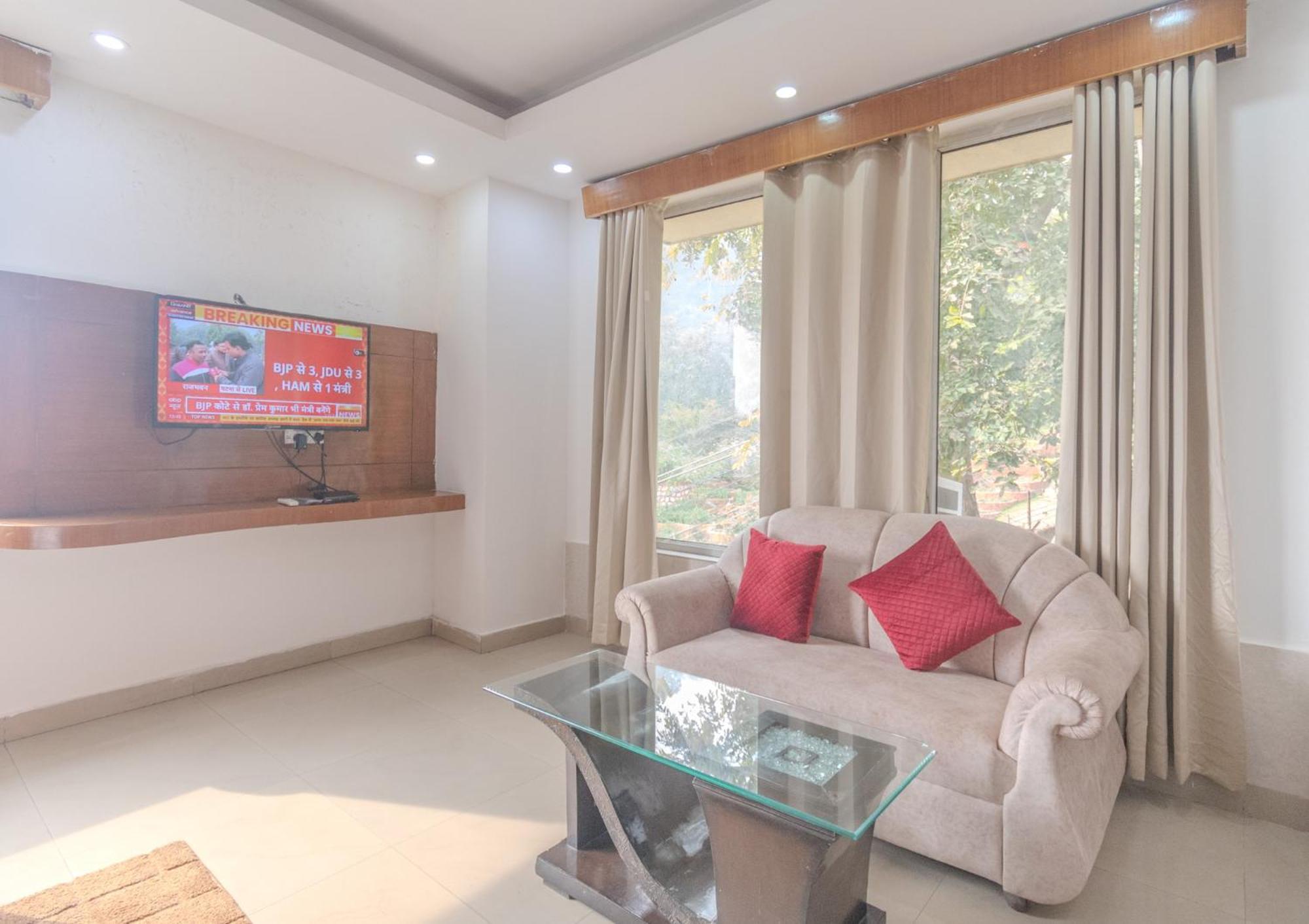 הרידוואר Hotel Raj Mandir מראה חיצוני תמונה