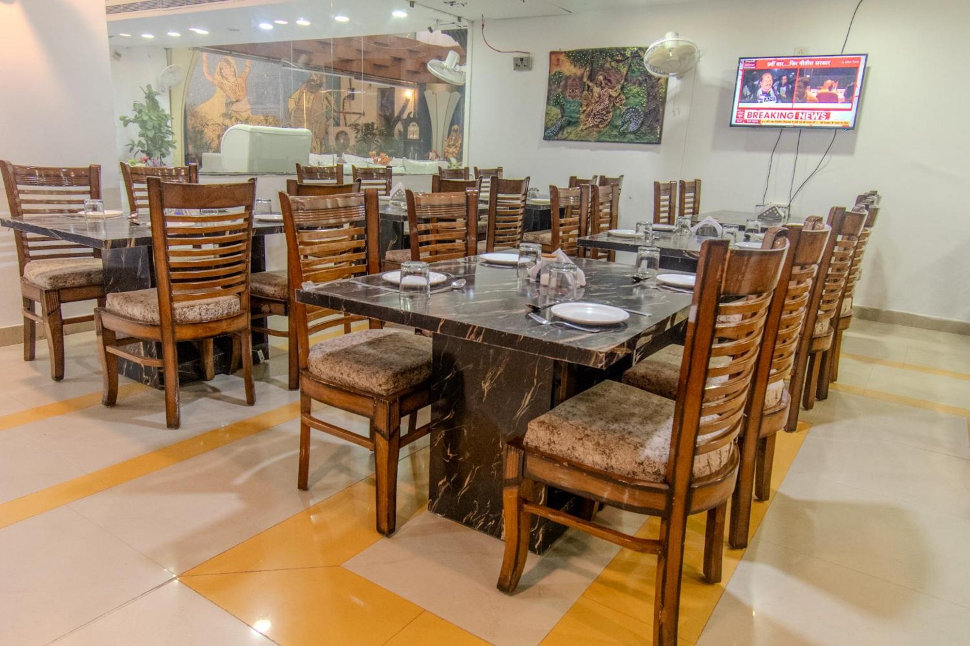 הרידוואר Hotel Raj Mandir מראה חיצוני תמונה